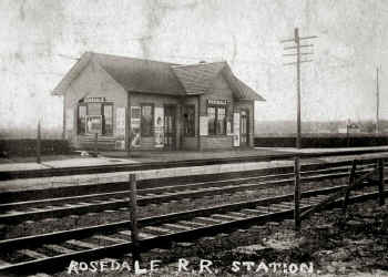 62. Station-Rosedale-View SW - c. 1920.jpg (130465 bytes)